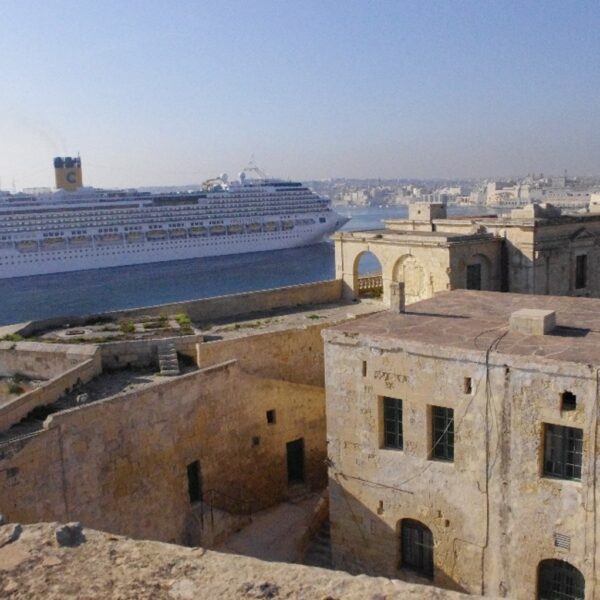 La reutilización adaptativa del patrimonio fortificado - Los valores que importan