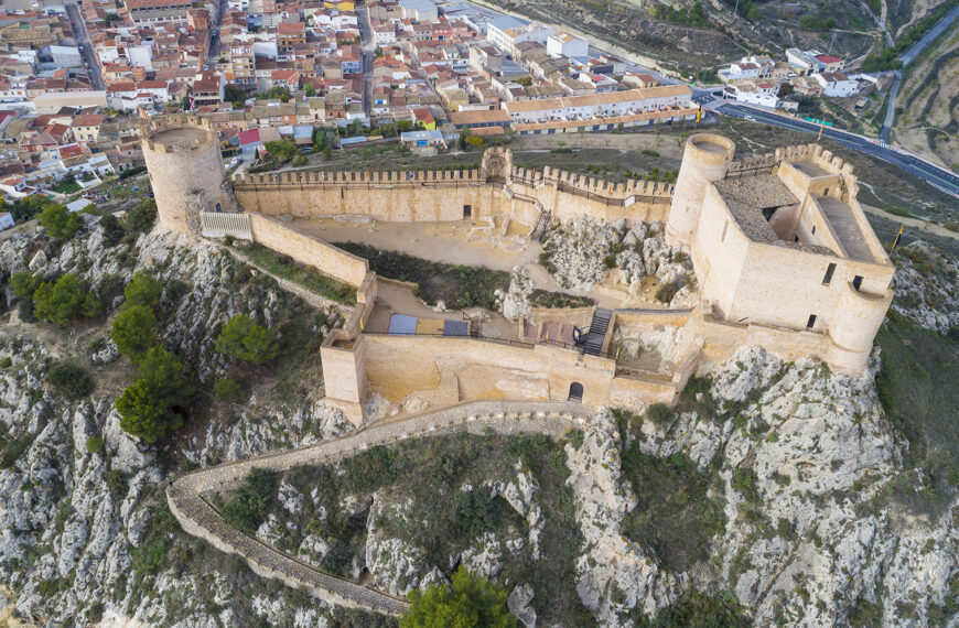 New Book: Castles and Towers in Alicante (ES)
