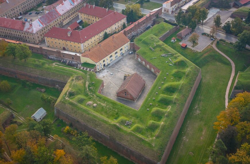 Kłodzko (PL) et Josefov (CZ) : Forteresses sans frontières II - projet transfrontalier interreg